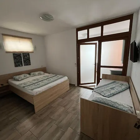 David Junior Δωμάτια σε οικογενειακή κατοικία *