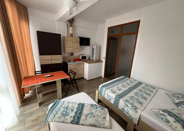 David Junior Δωμάτια σε οικογενειακή κατοικία *