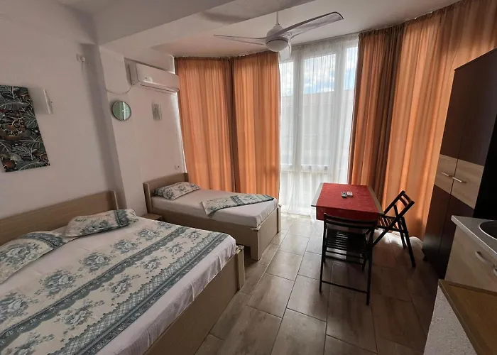 Δωμάτια σε οικογενειακή κατοικία David Junior Eforie Nord